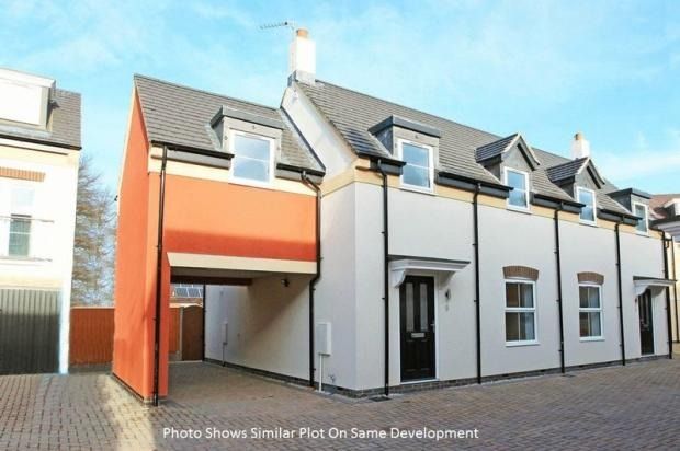 Property photo 1 of 10 4664591