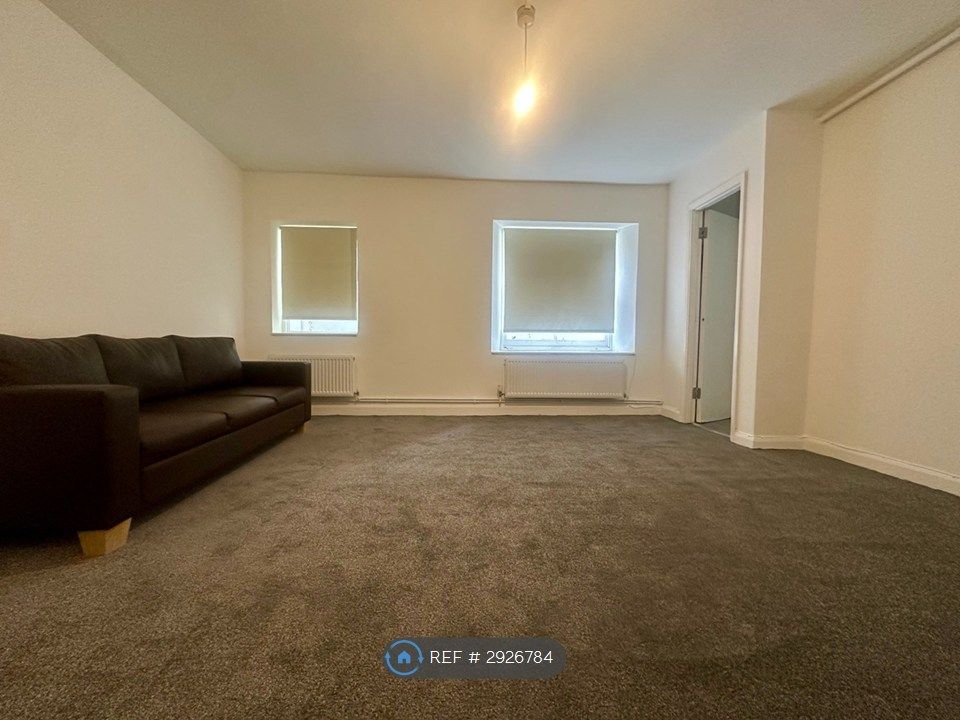 Property photo 1 of 4