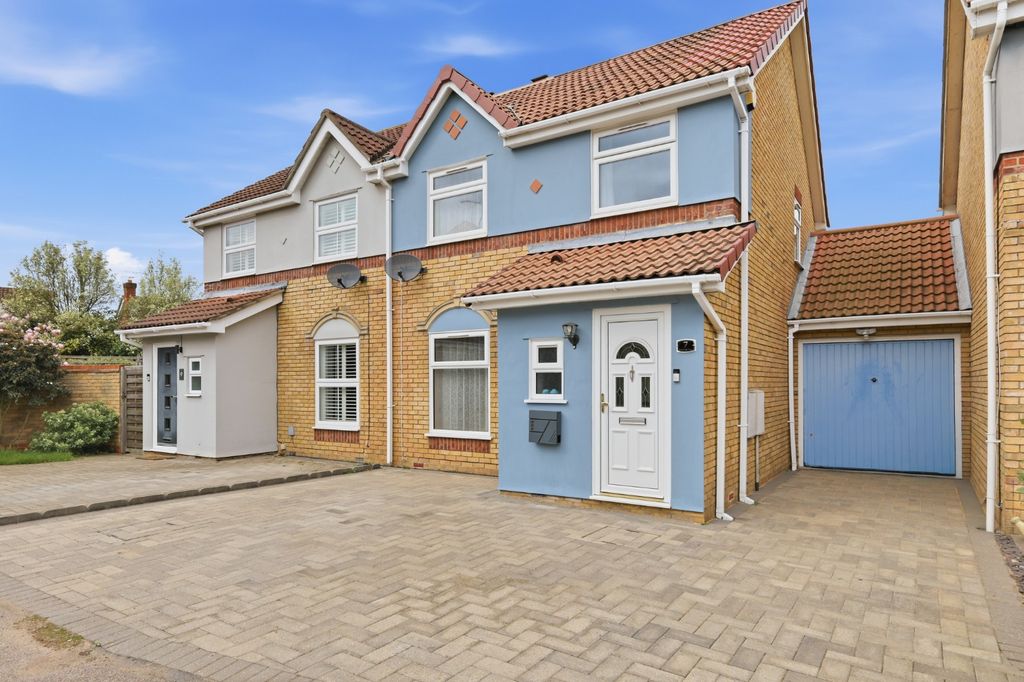 Property photo 1 of 20 5033631