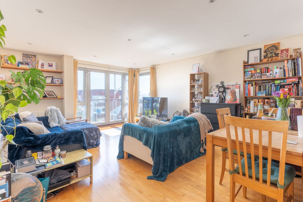 Property photo 1 of 12 Flat 44 The Panoramic-7