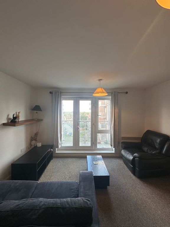 Property photo 2 of 29