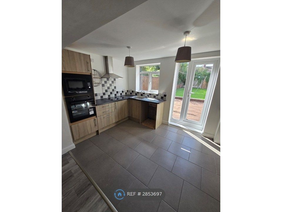 Property photo 1 of 26