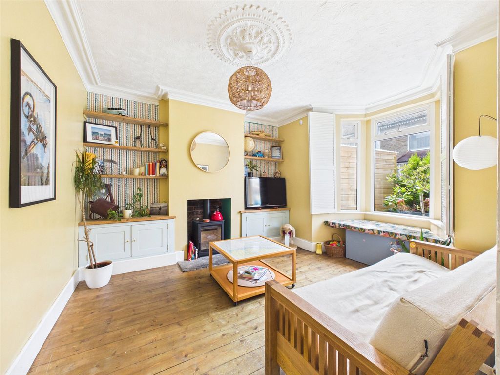 Property photo 1 of 16 Picture No. 04