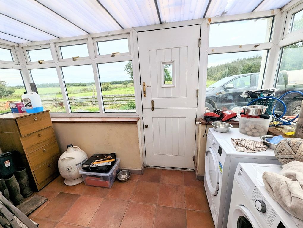 Property photo 2 of 26