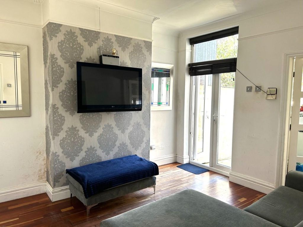 Property photo 3 of 14 Thumbnail_Image5 (1).Jpg