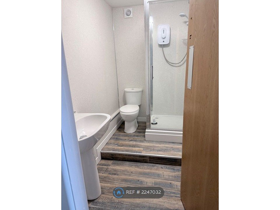 Property photo 3 of 3