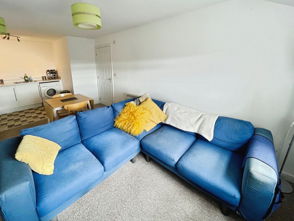 Property photo 3 of 8 Picture No. 04