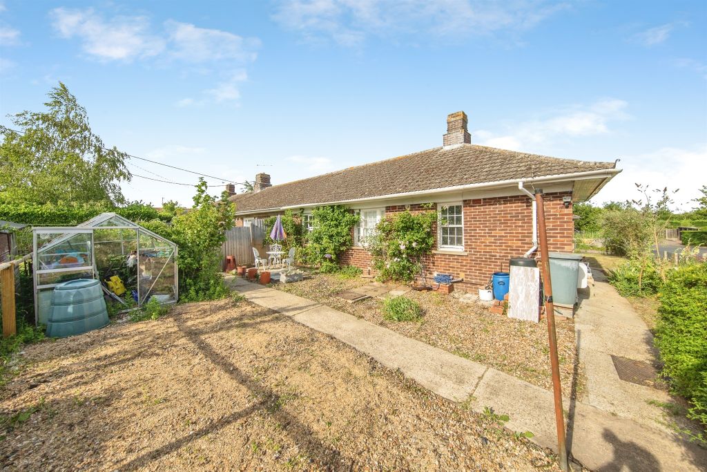 Property photo 3 of 16