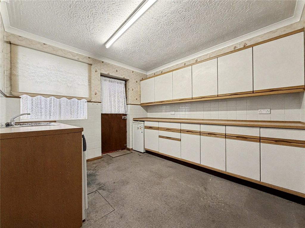 Property photo 2 of 12 Picture No. 08