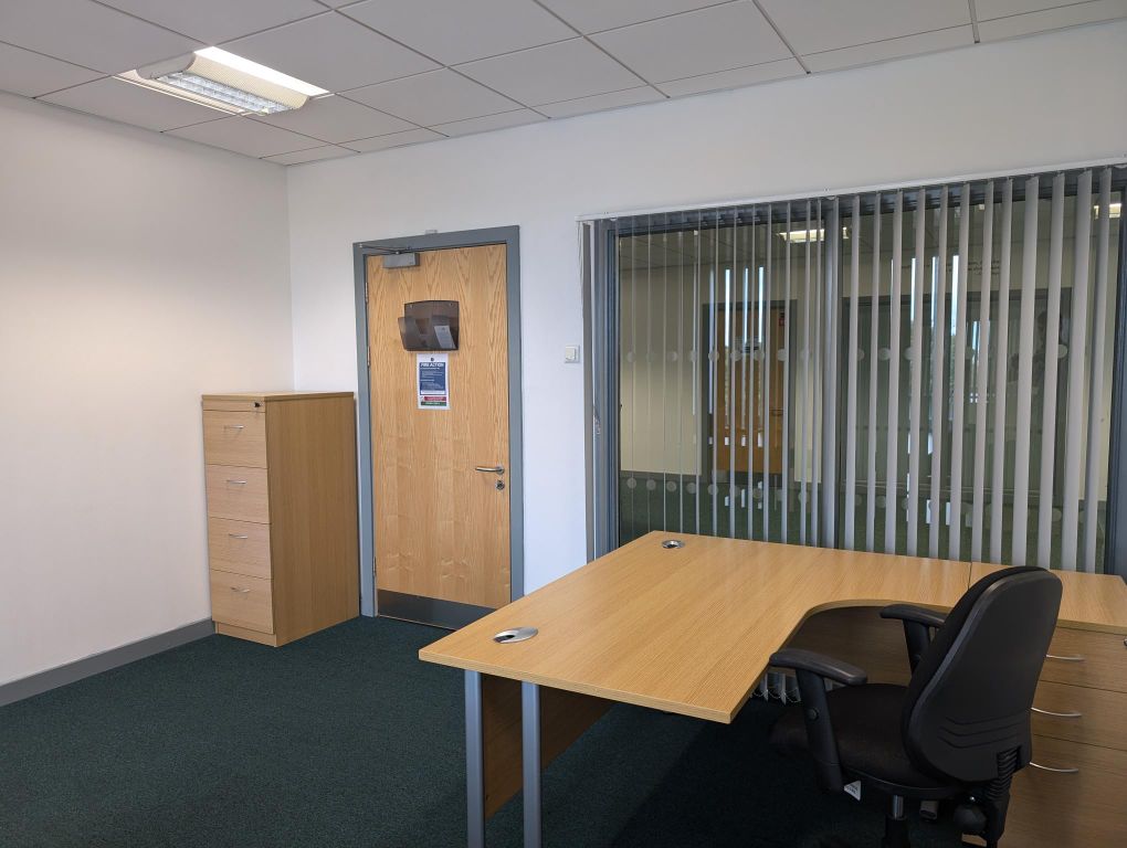 Property photo 2 of 6