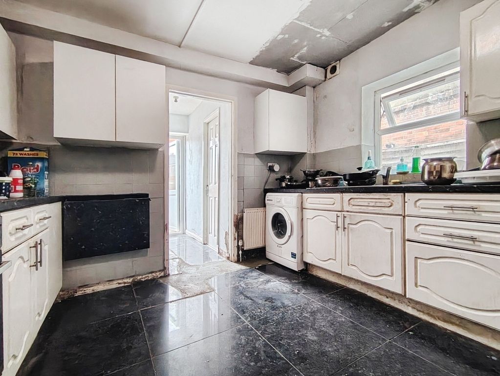 Property photo 3 of 17 Pbox-Img.Jpg