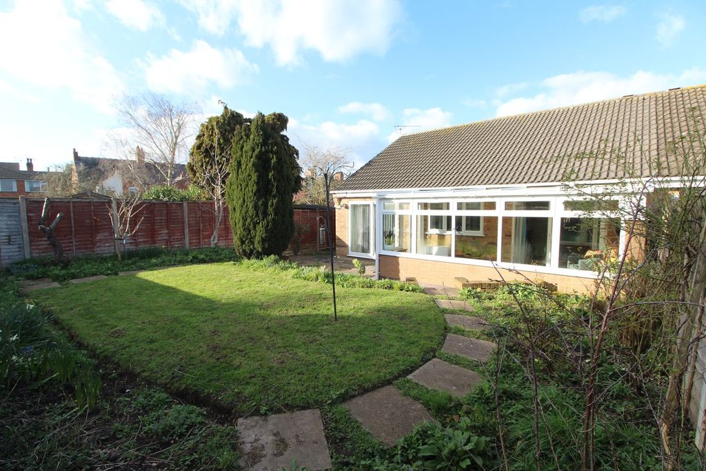 Property photo 2 of 16