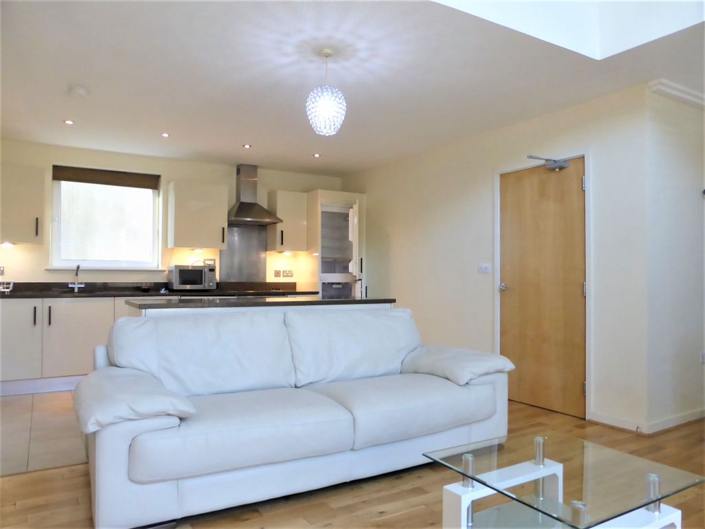 Property photo 2 of 12