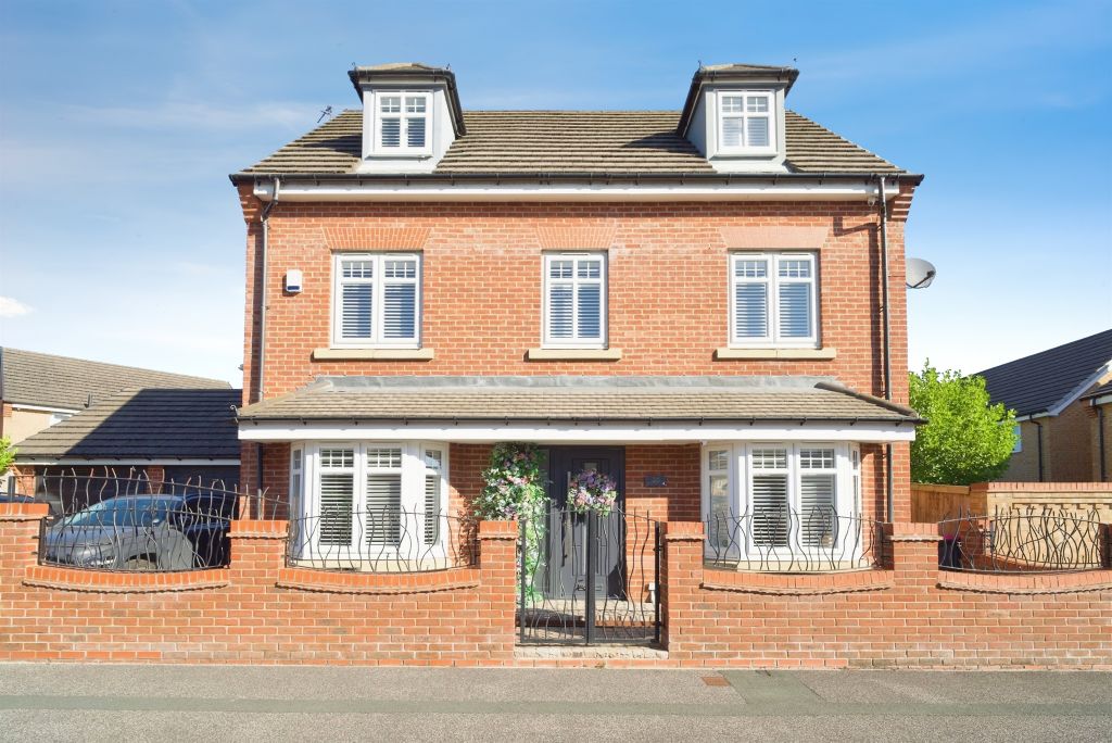 Property photo 1 of 21