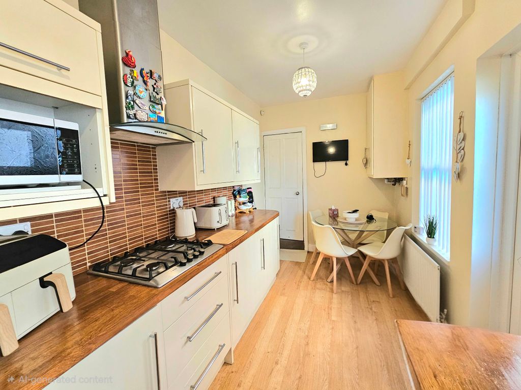 Property photo 1 of 28