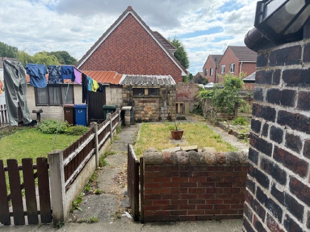 Property photo 3 of 9