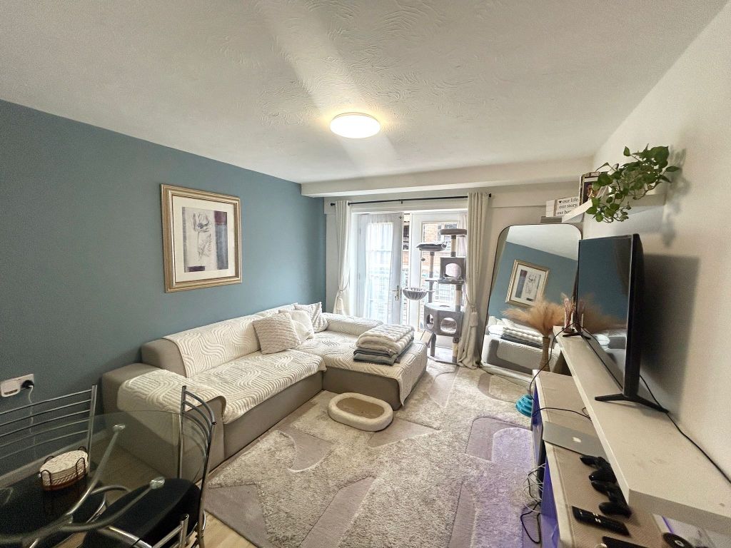 Property photo 2 of 6