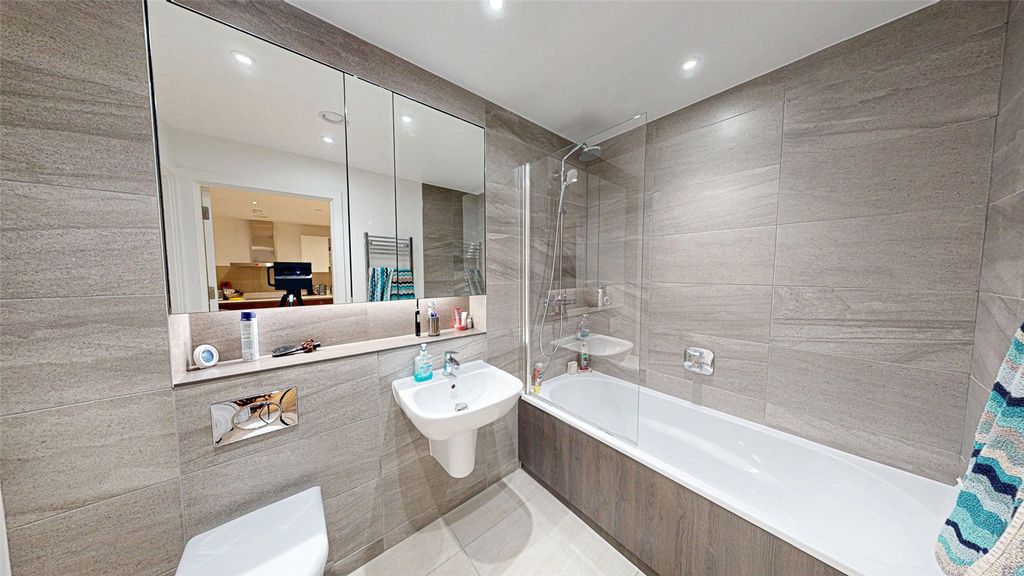 Property photo 2 of 15 Picture No. 07