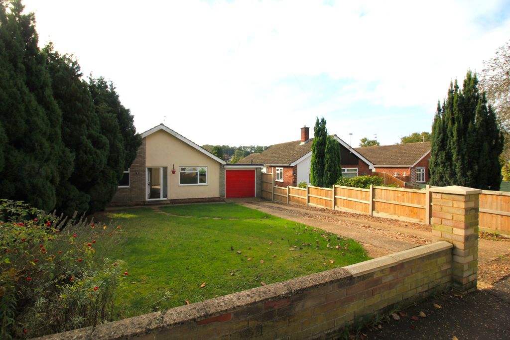 Property photo 1 of 8