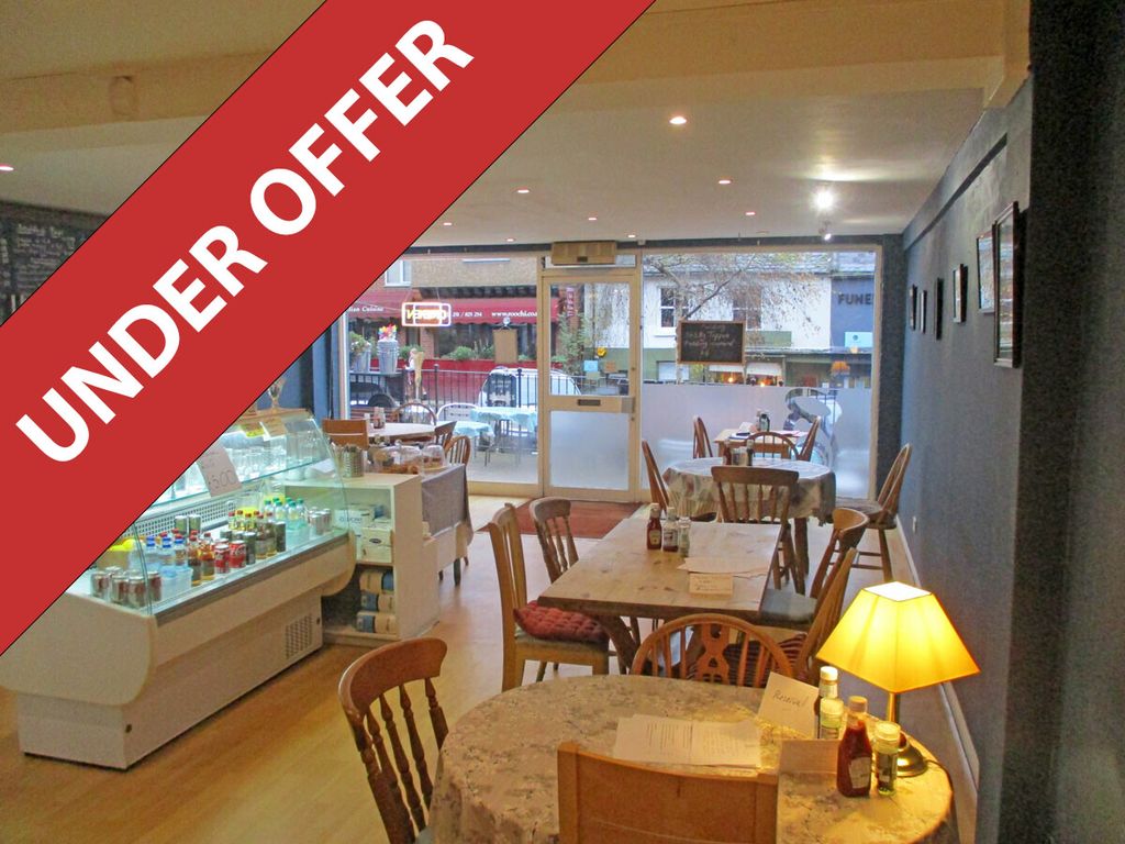 Property photo 2 of 4 7 Newlands Place, Forest Row