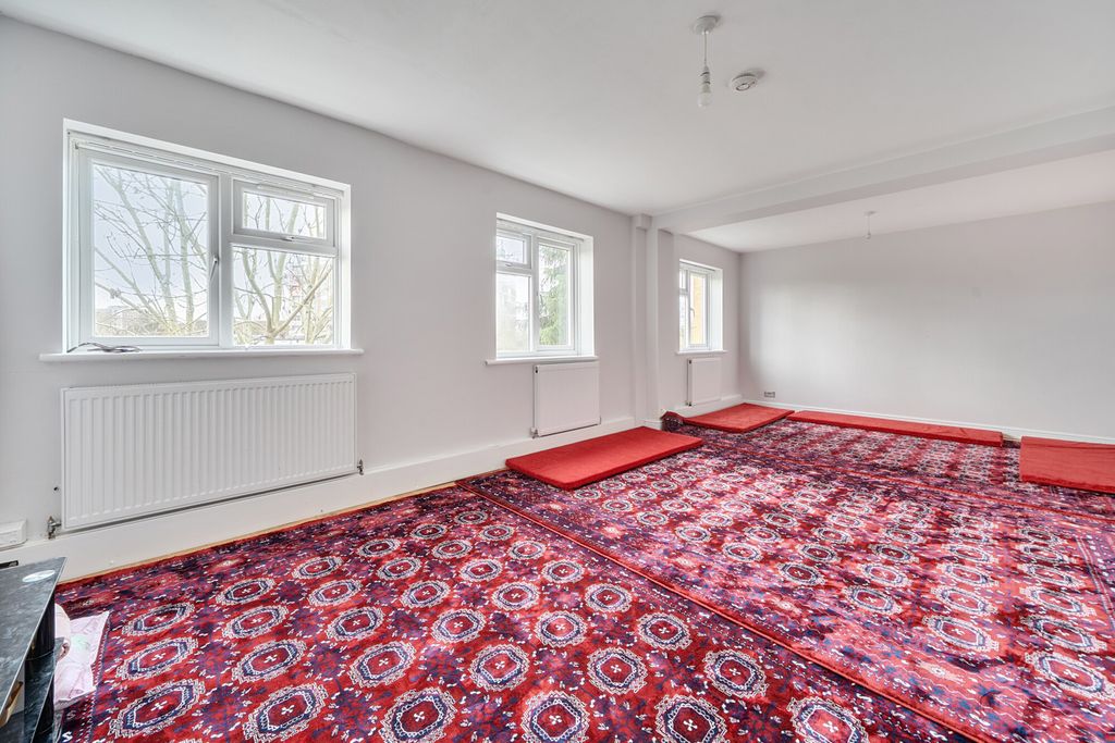 Property photo 3 of 22 1423534-14-69B805...