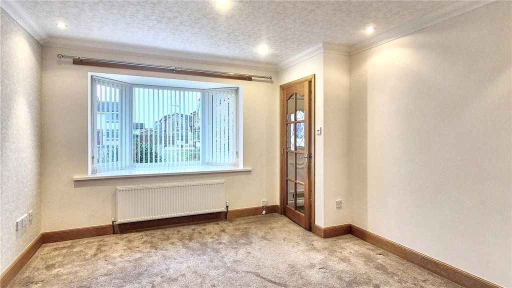 Property photo 3 of 16 Picture No. 08