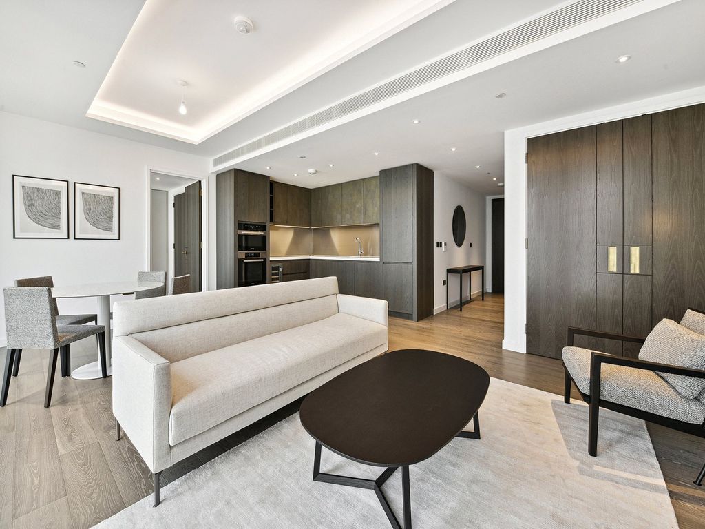 Property photo 2 of 10 Thames City