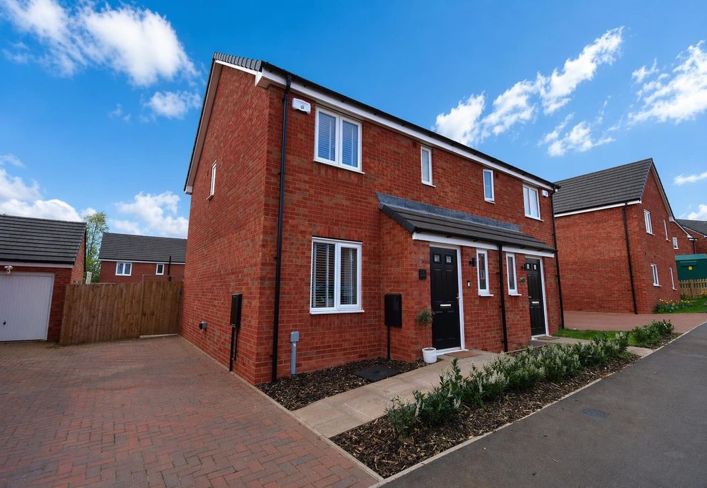 Property photo 1 of 23 Chatgpt Image Apr 22, 2026, 09_29_00 Am.Png