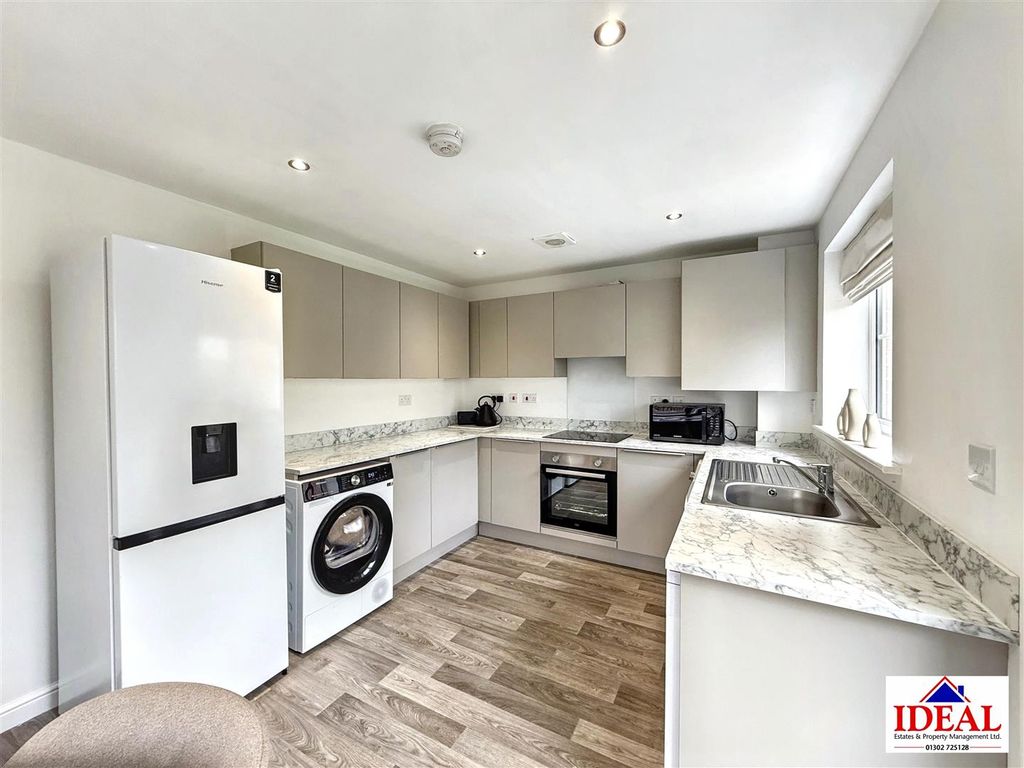 Property photo 2 of 23 Image00015.Jpg