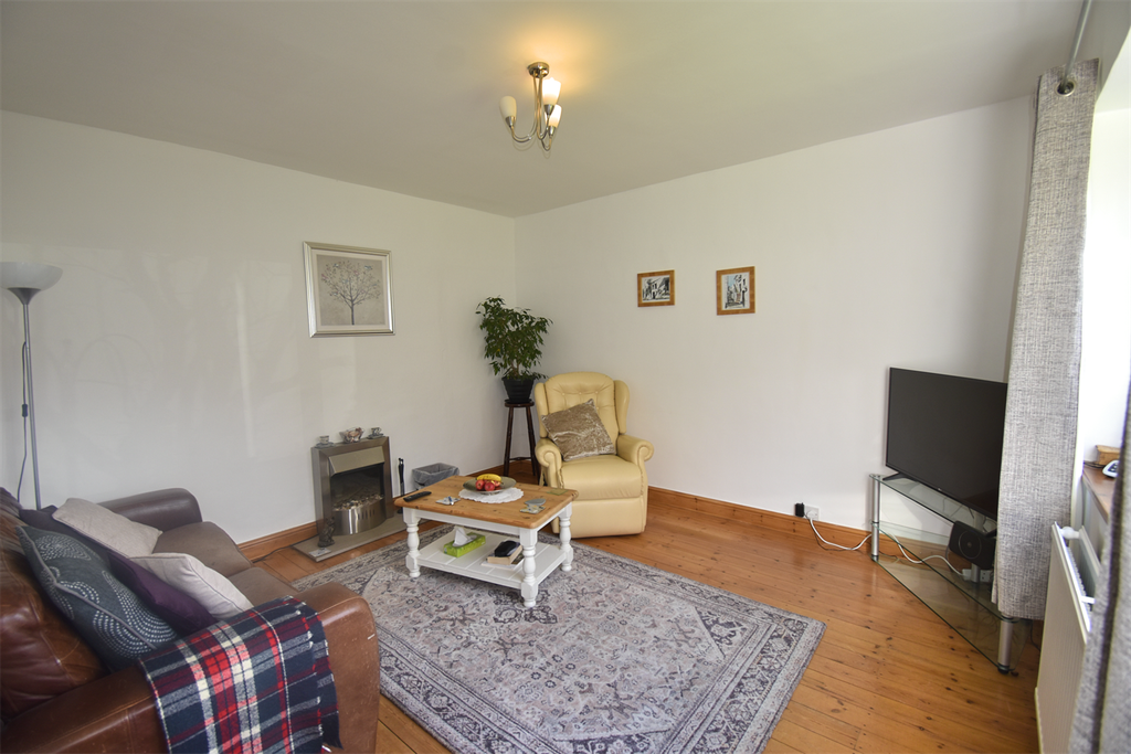 Property photo 3 of 20 Sitting Room