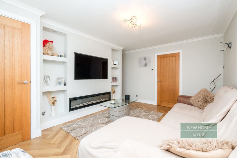 Property photo 2 of 18 Photo 8