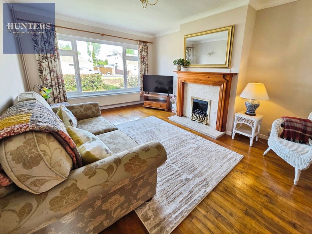Property photo 2 of 13 Pbox-Img.Jpg