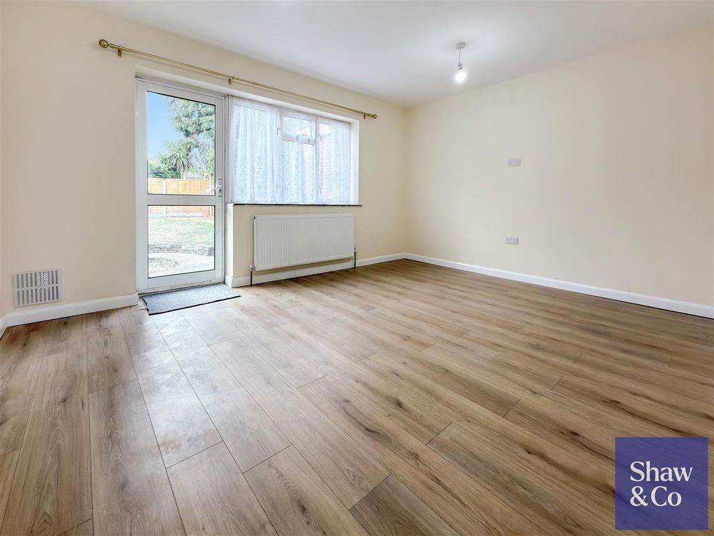 Property photo 2 of 10 Avpqtjjsw4Rhzhco.Jpg