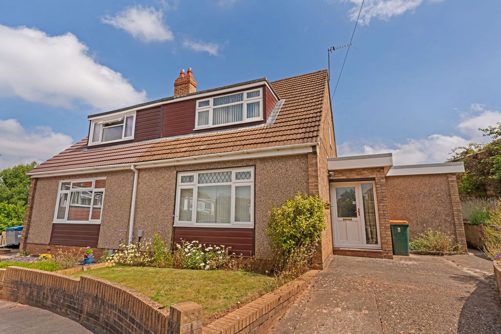 Property photo 1 of 27