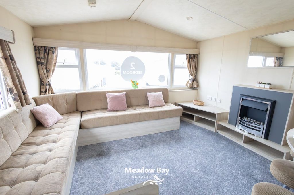 Property photo 2 of 12 2016 Delta Pure Haven 29x12 2B 25.Jpg