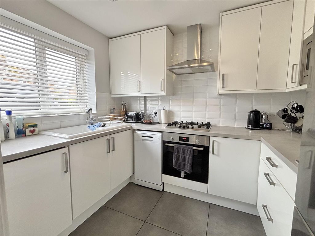 Property photo 2 of 13 Img_0997.Jpeg