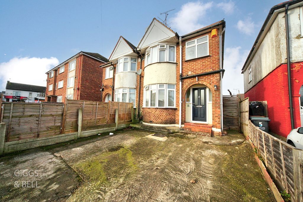 Property photo 2 of 22 3803742