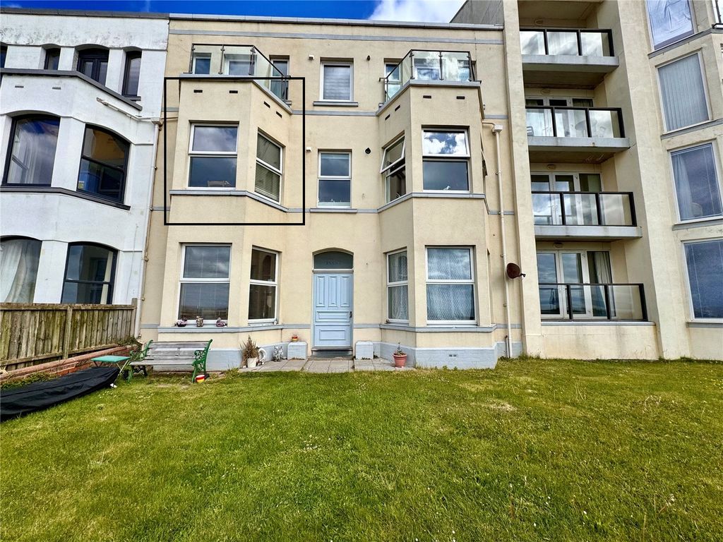 Property photo 1 of 16 Picture No. 04