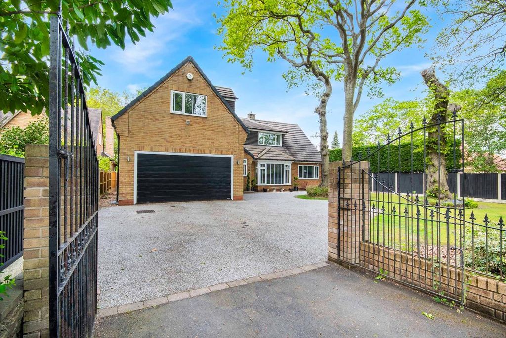 Additional image 30 of 5 bed detached house for salePlantation Avenue, Bessacarr, Doncaster DN4