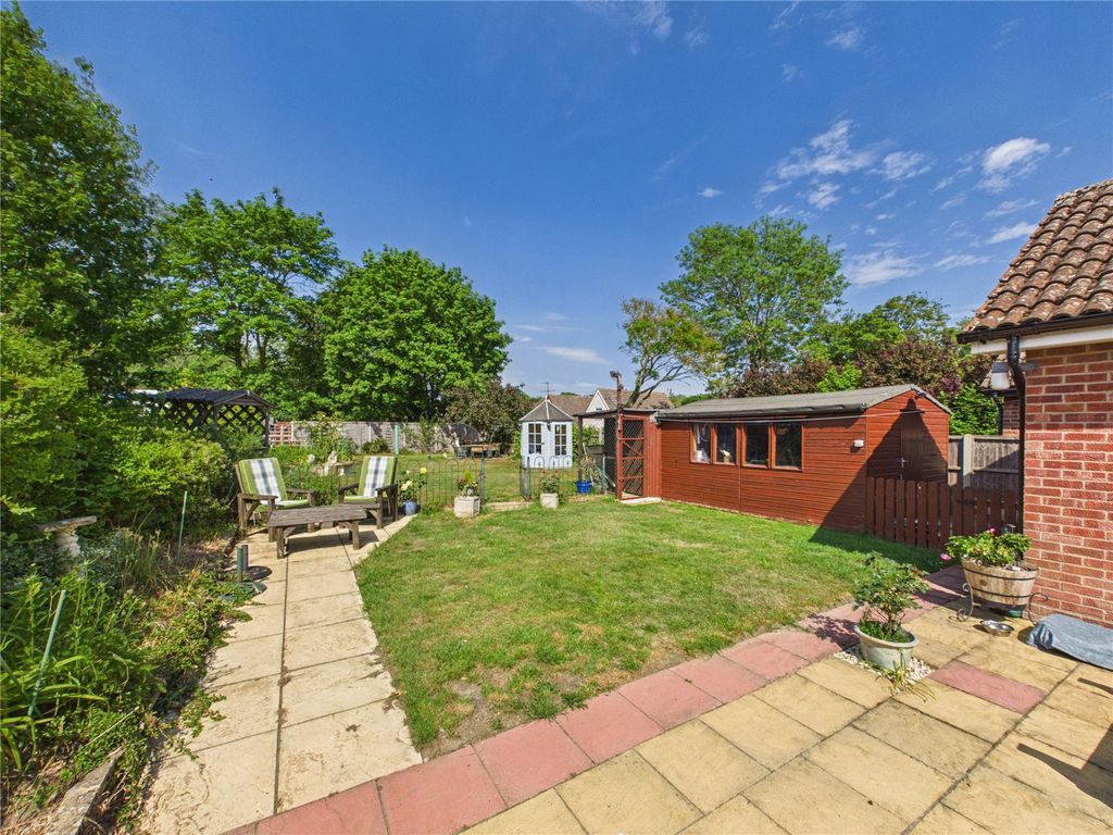 Property photo 3 of 17 Picture No. 13