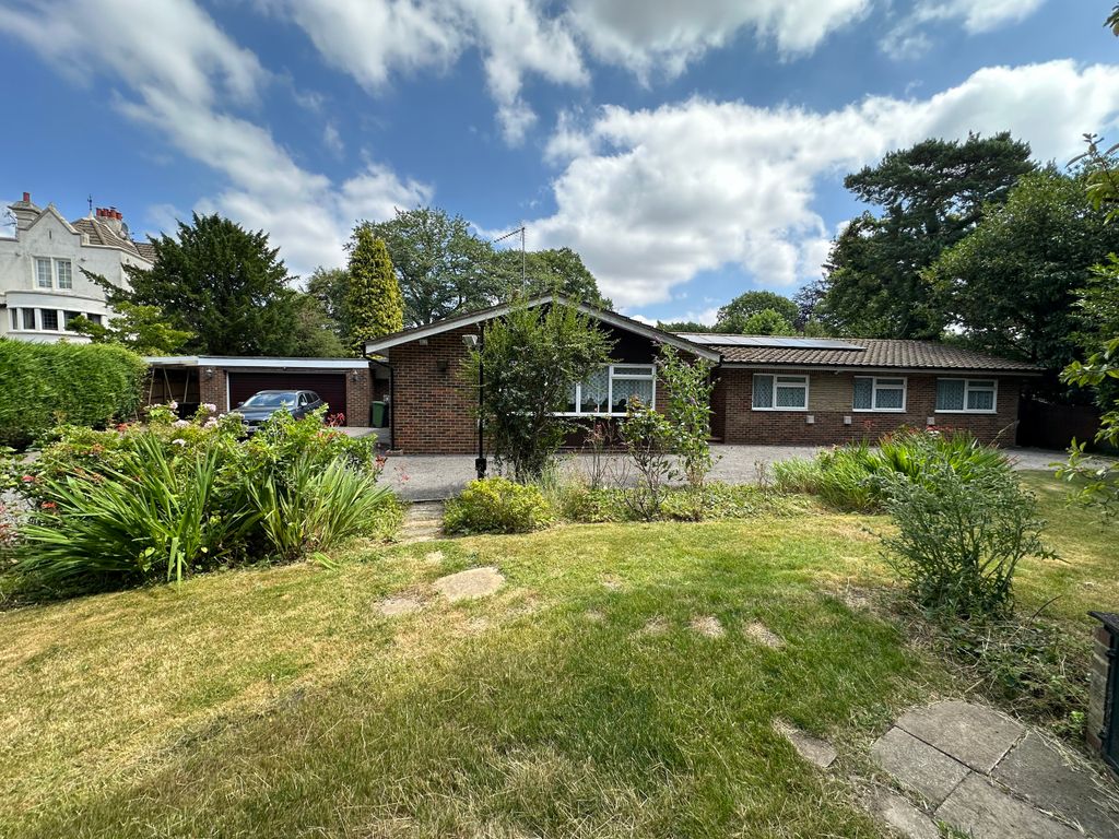 Property photo 1 of 17 Front