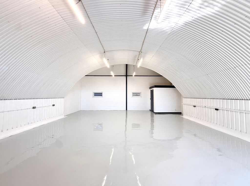 Property photo 1 of 5 Flexible Property Space