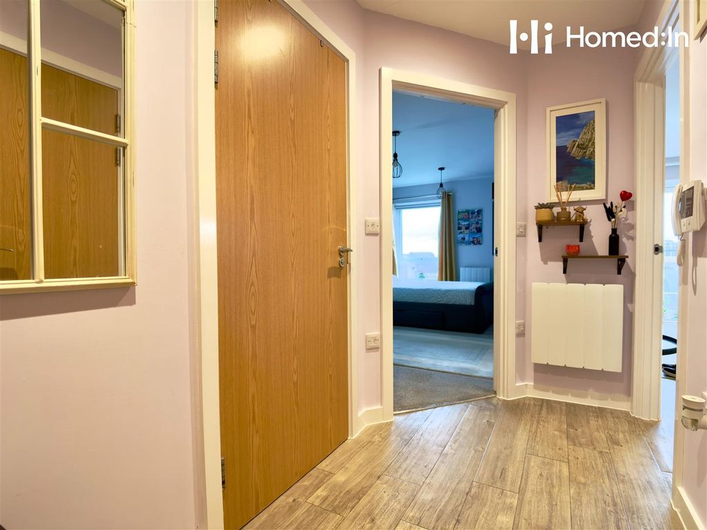 Property photo 3 of 20 Ezy Watermark_01-04-2026_04-40-29-4940Pm.Jpeg