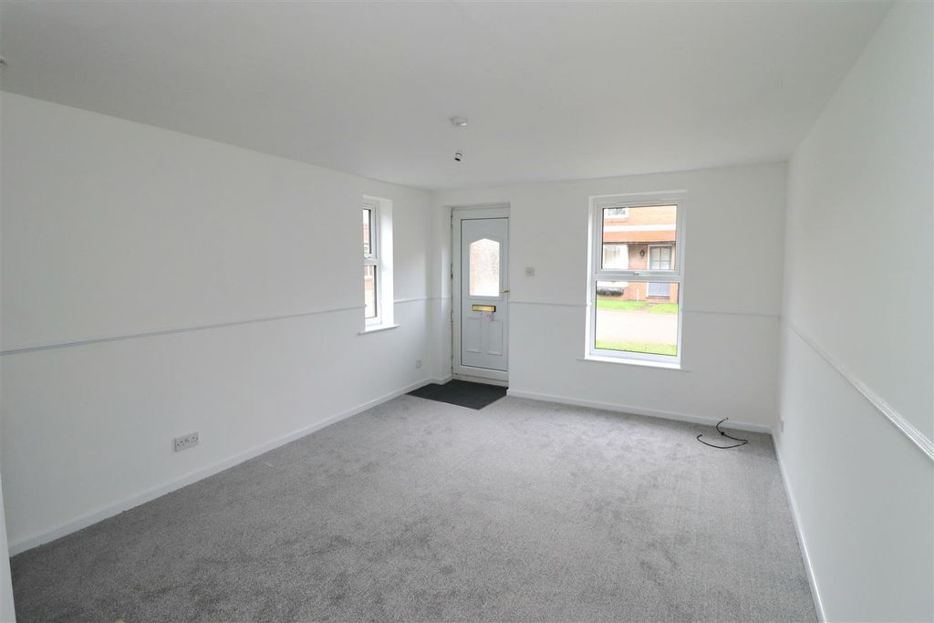 Property photo 2 of 7 Img_4835.Jpg