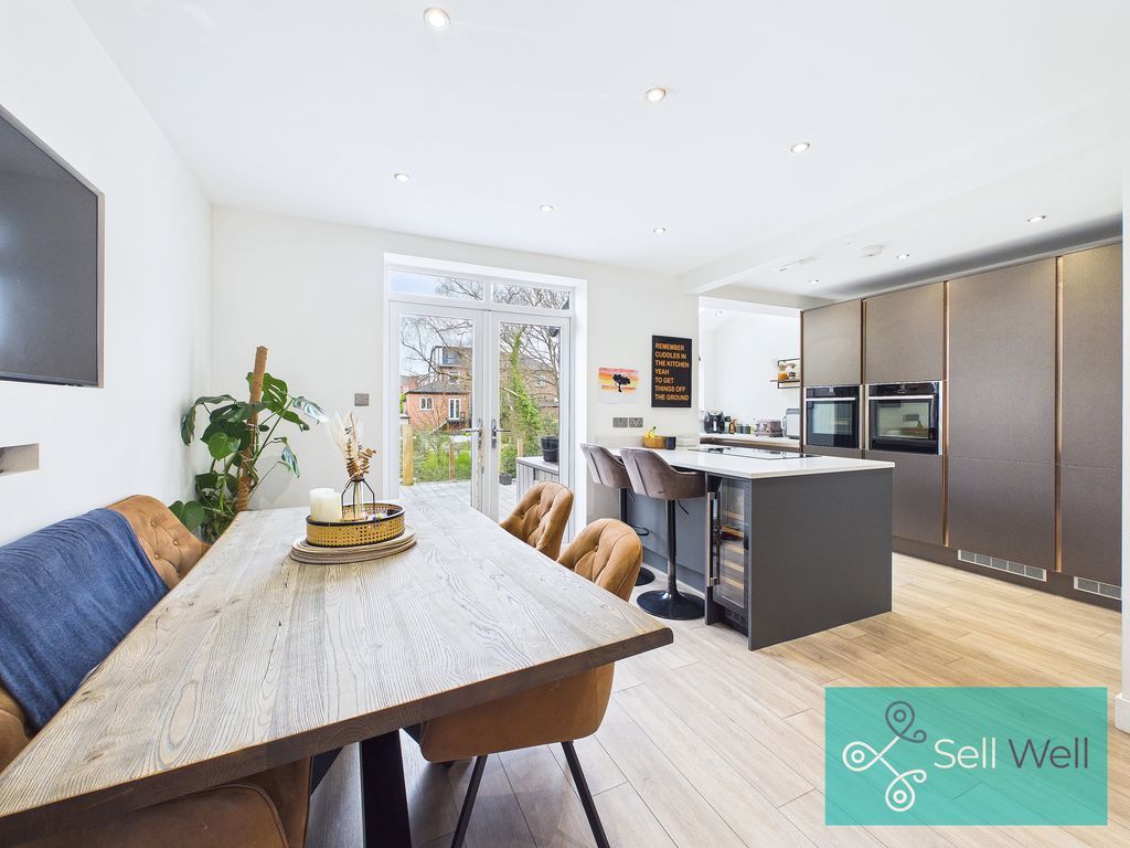 Property photo 2 of 30 Kitchen/Diner