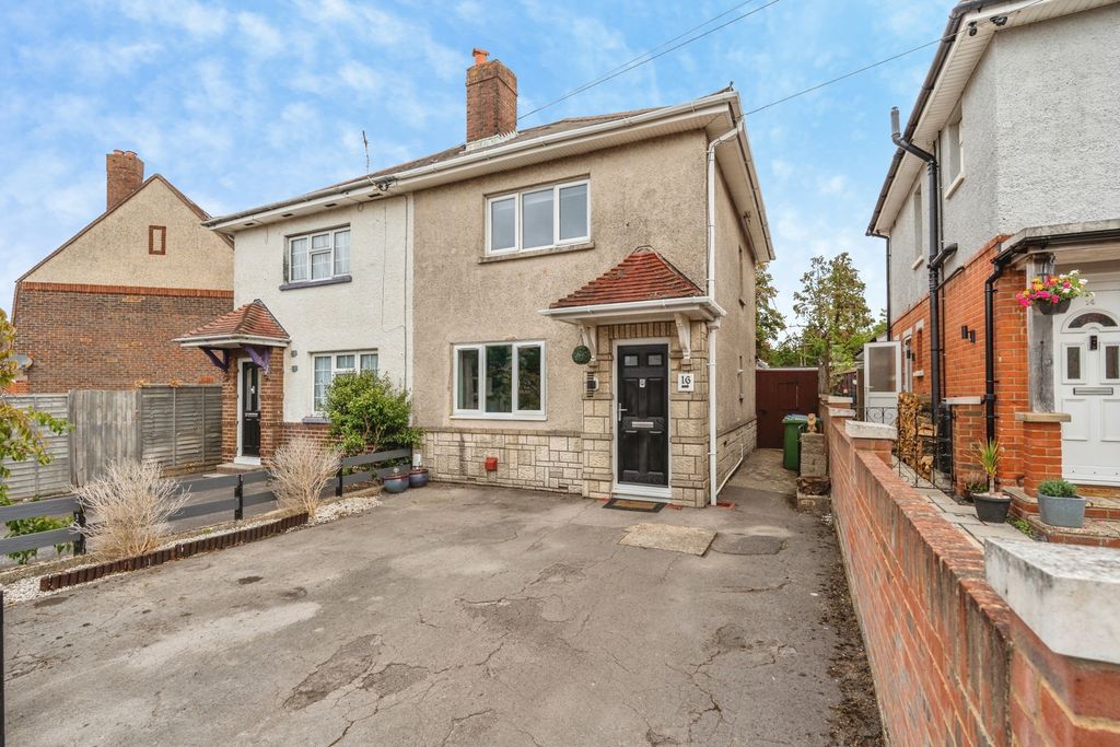 Property photo 2 of 15 Pbox-Img.Jpg
