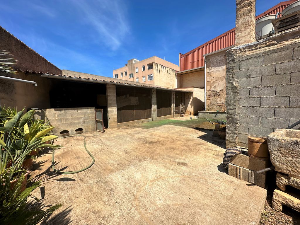 Property photo 2 of 9 2.Jpg