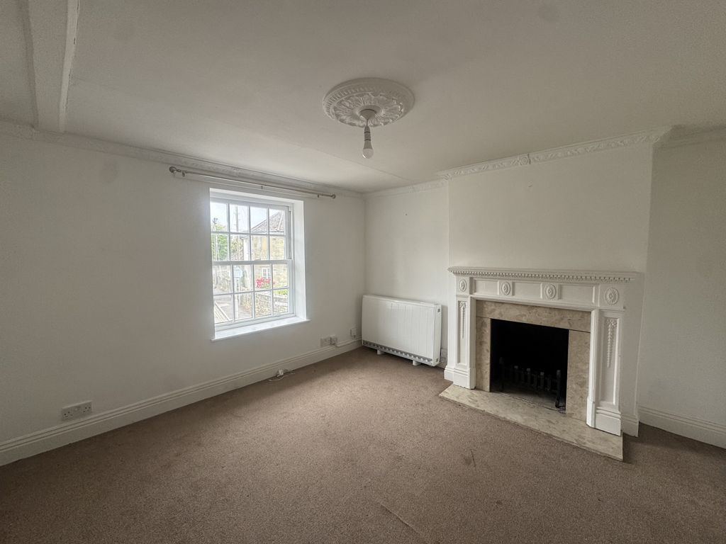Property photo 2 of 6 Img_3569