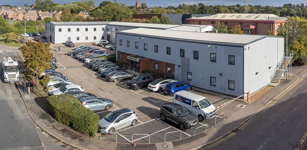 Property photo 1 of 11 Eldon House Exterior.Png