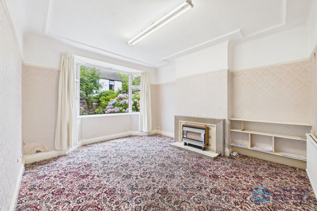 Property photo 3 of 34 Reception Room